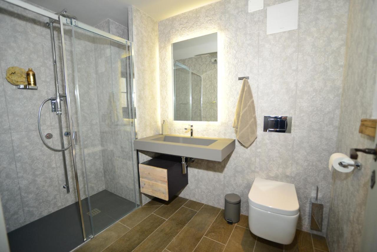 Aldila Art Rooms, Apartment And Vacation House Smartno Exterior foto